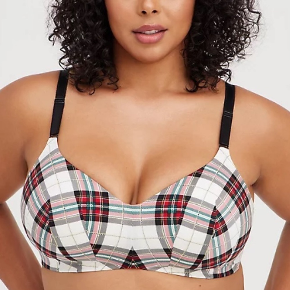 NWT Torrid Wireless Lightly Lined Wire Free Bra- Microfiber  White & Red Plaid
